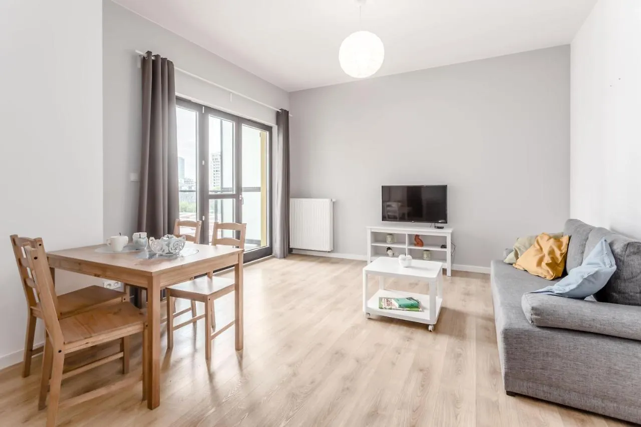 Chill Apartments City Link ワルシャワ