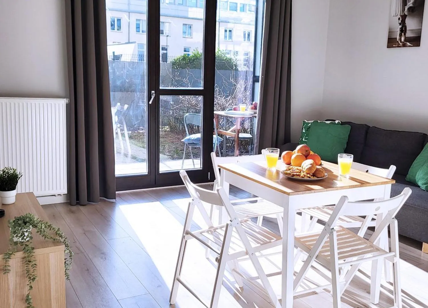 Chill Apartments City Link Varsovia 0*,